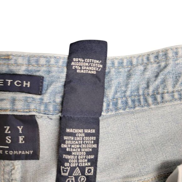 Crazy Horse by Liz Claiborne Stretch Denim Jean Shorts - Picture 5 of 6